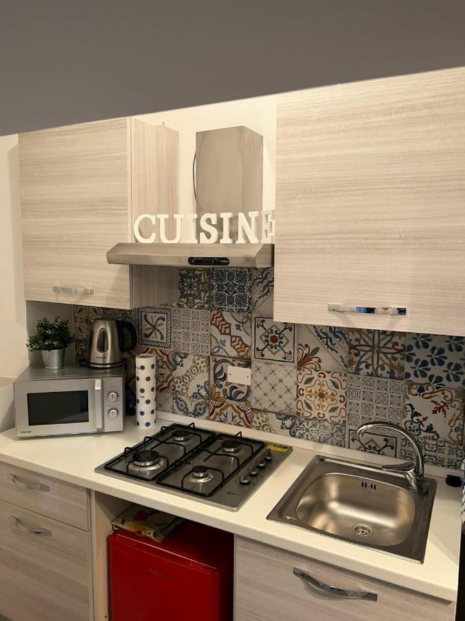 Chiaia Home 23 เนเปิลส์ ภายนอก รูปภาพ