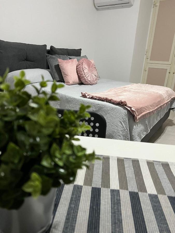 Chiaia Home 23 เนเปิลส์ ภายนอก รูปภาพ